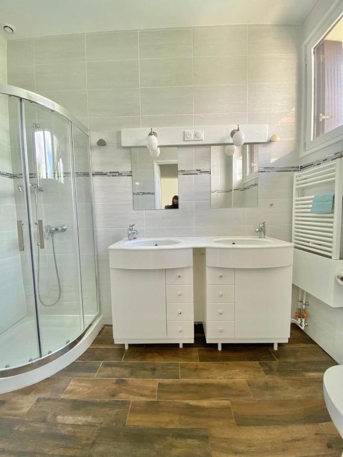 La Petite Coccinelle Apartment Нуази-ле-Гран Екстериор снимка